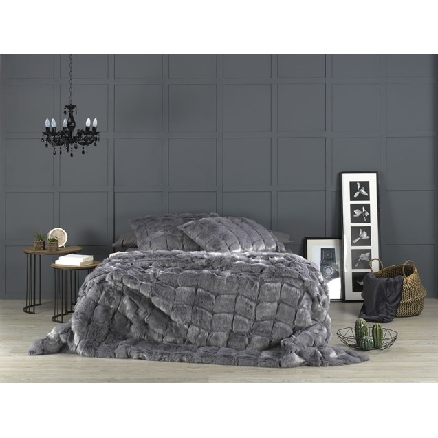 Κουβέρτα Γούνινη Υπέρδιπλη & 2 Μαξιλαροθήκες...