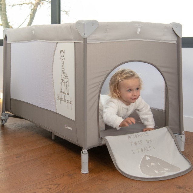 Πάρκο Renolux Με Τη Σόφη την Καμηλοπάρδαλη...