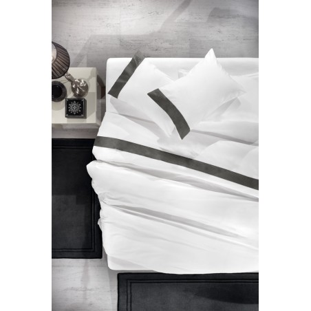 Σετ Ταπέτα Κρεβατοκάμαρας 3 Τεμαχίων Guy Laroche Softy Black