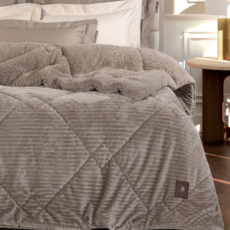 Κουβερτοπάπλωμα Υπέρδιπλο με Γούνα Sherpa Greenwich Polo Club 3483 Taupe 220x240