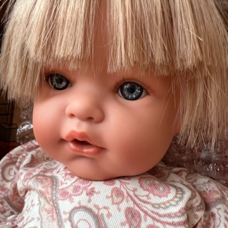 Κούκλα Που Κλαίει Magic Baby Susy Με Αφέλειες Και Ροζ Κοτλέ Φόρεμα 47εκ. MB47034